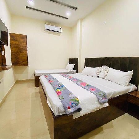 Naman Homestay Amritsar Exterior foto